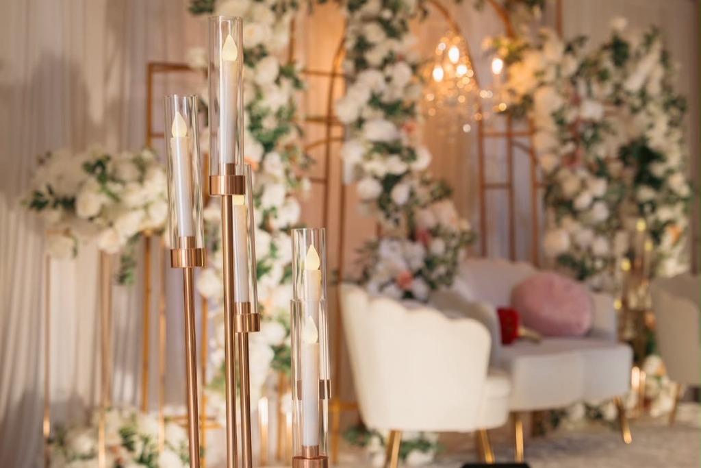Event Entertainment & Ambient Decor